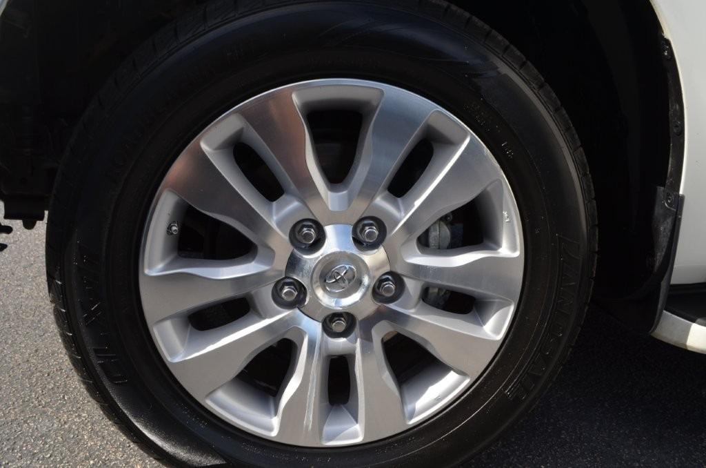 2016 Toyota Sequoia - $28,500