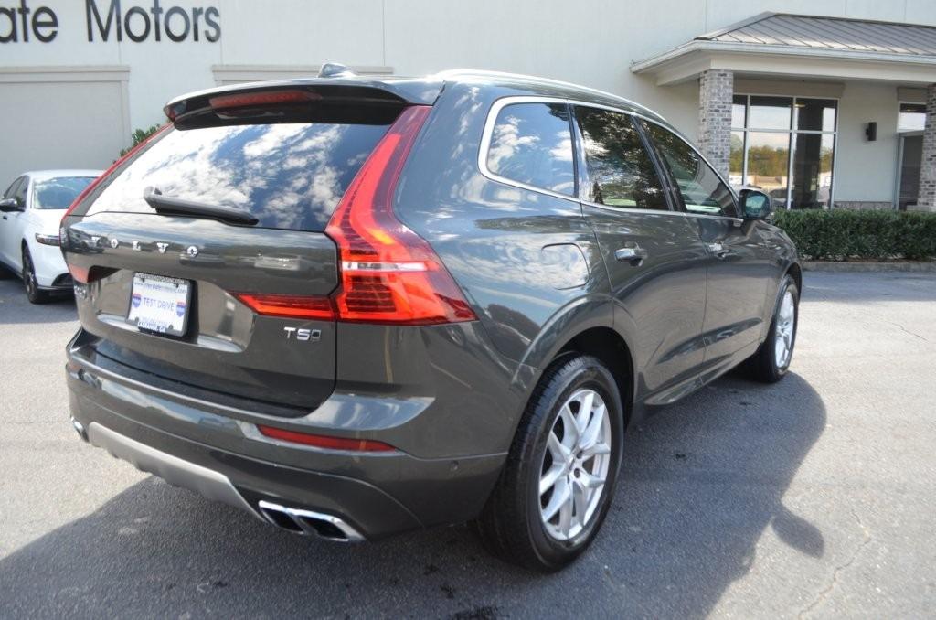2018 Volvo XC60 - $16,400