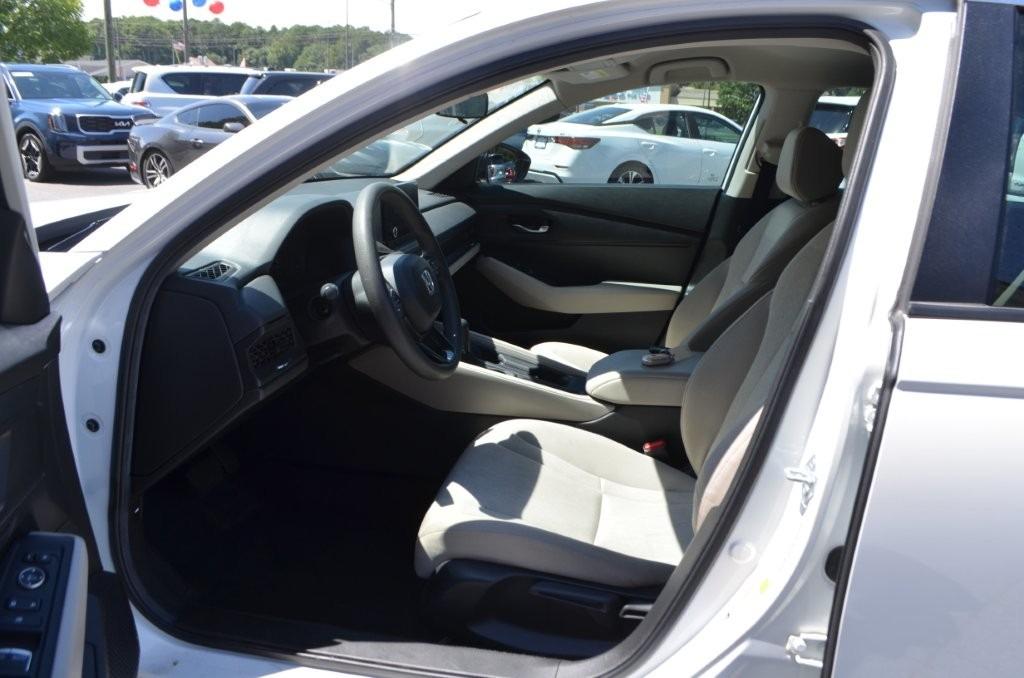 2024 Honda Accord - $27,100