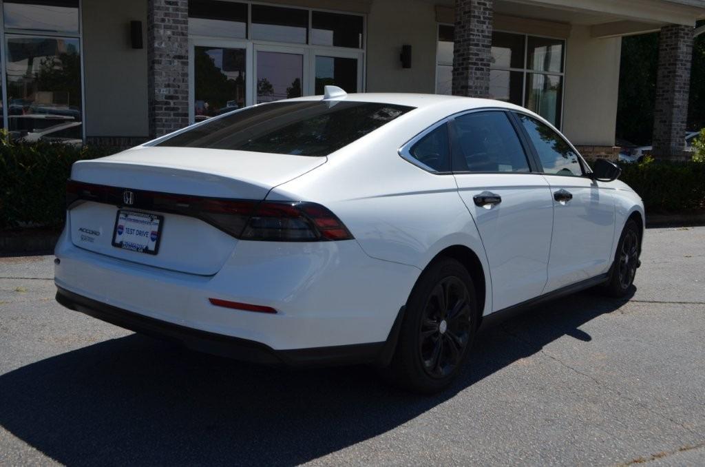 2024 Honda Accord - $27,100