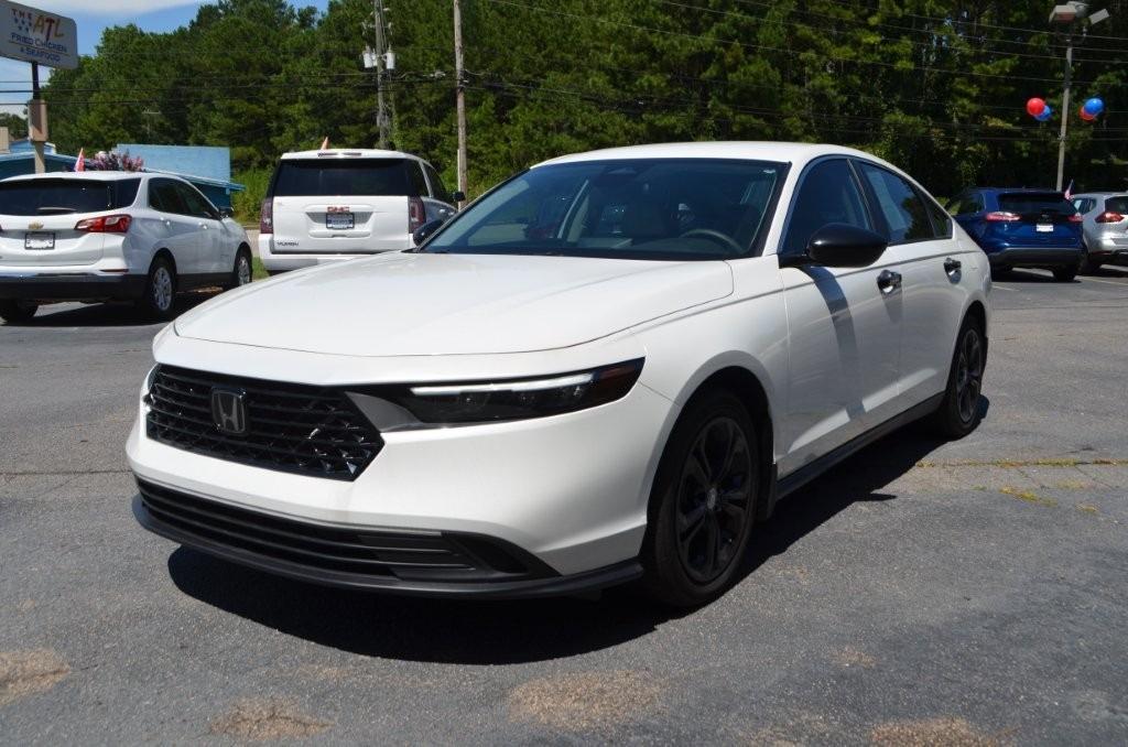 2024 Honda Accord - $27,100