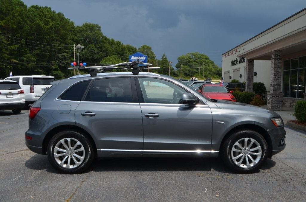 2015 Audi Q5 - $9,900