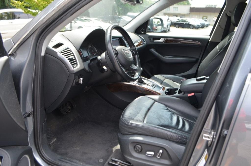 2015 Audi Q5 - $9,900