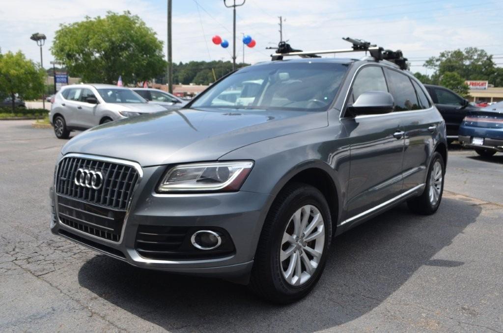 2015 Audi Q5 - $9,900