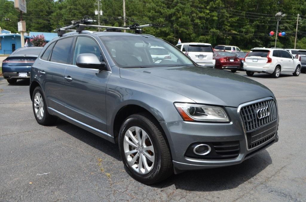 2015 Audi Q5 - $9,900