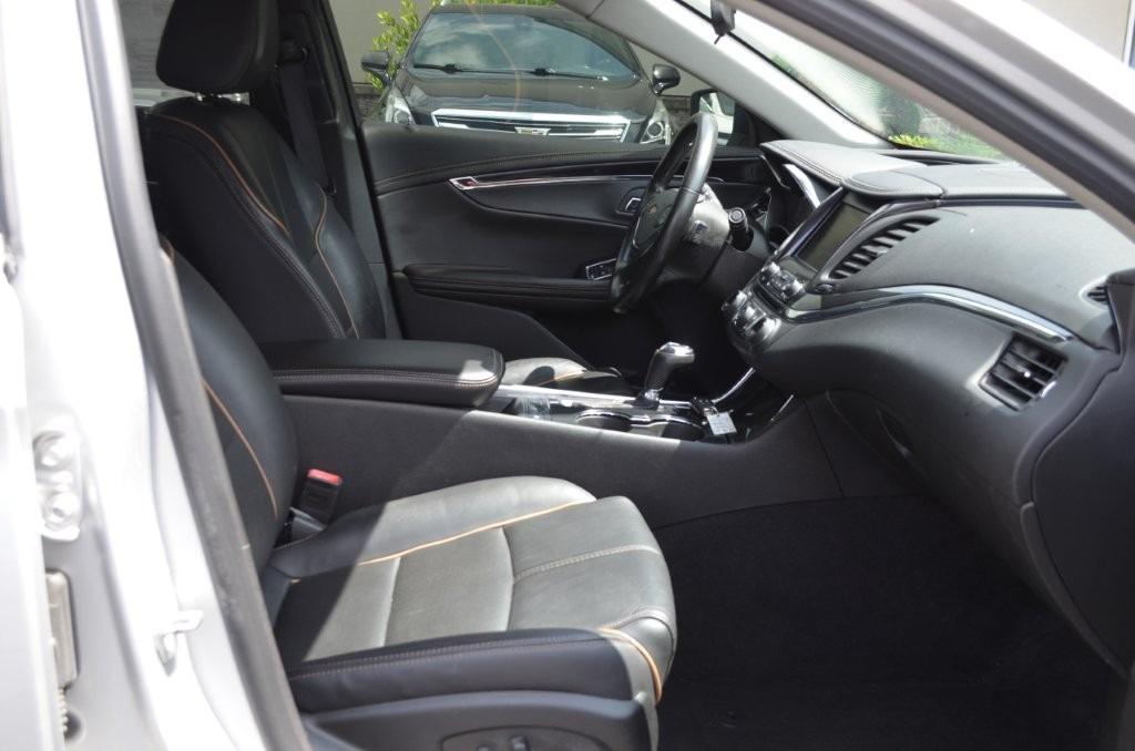 2020 Chevrolet Impala Premier photo