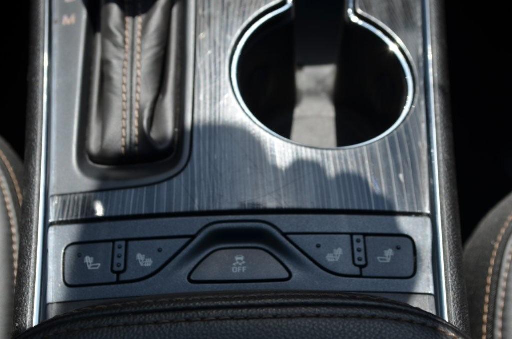 2020 Chevrolet Impala Premier photo