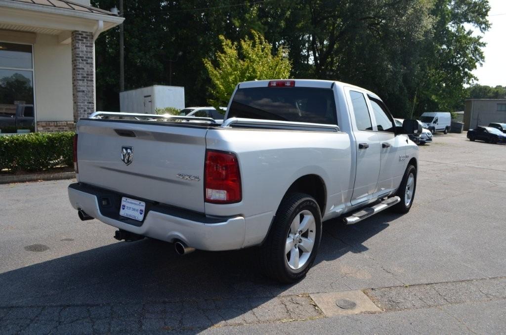2016 Ram 1500 - $18,425