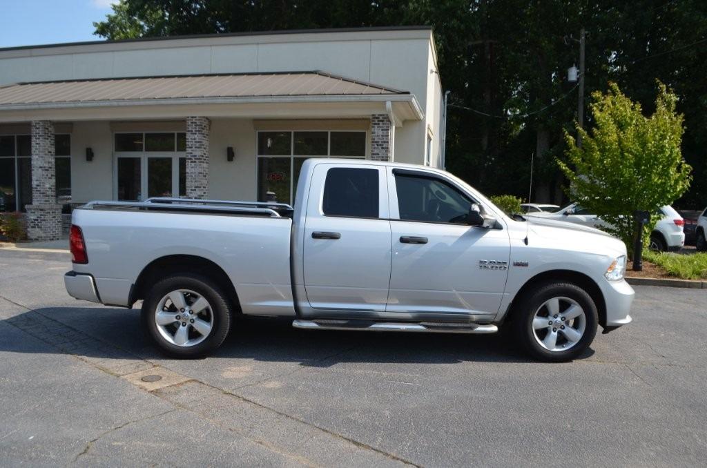 2016 Ram 1500 - $18,425