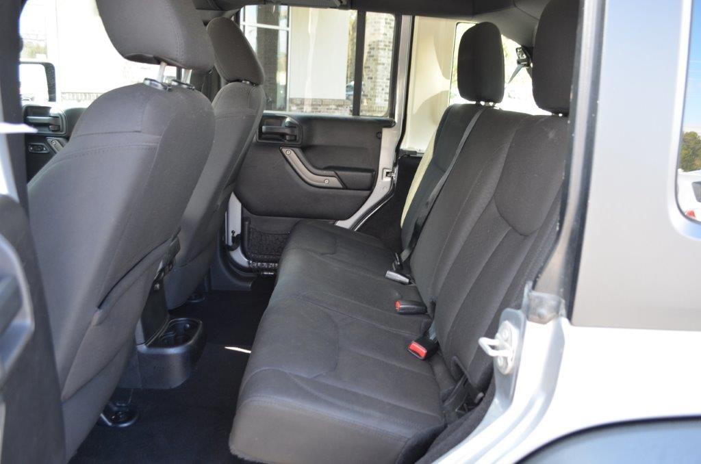 2016 Jeep Wrangler Unlimited Sport photo