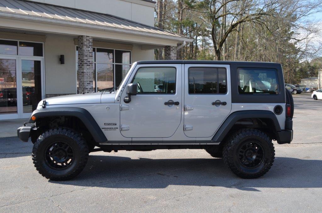 2016 Jeep Wrangler Unlimited Sport photo
