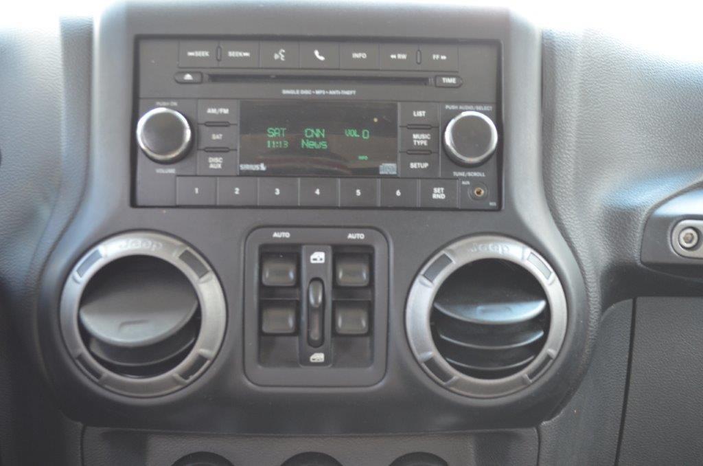 2016 Jeep Wrangler Unlimited Sport photo
