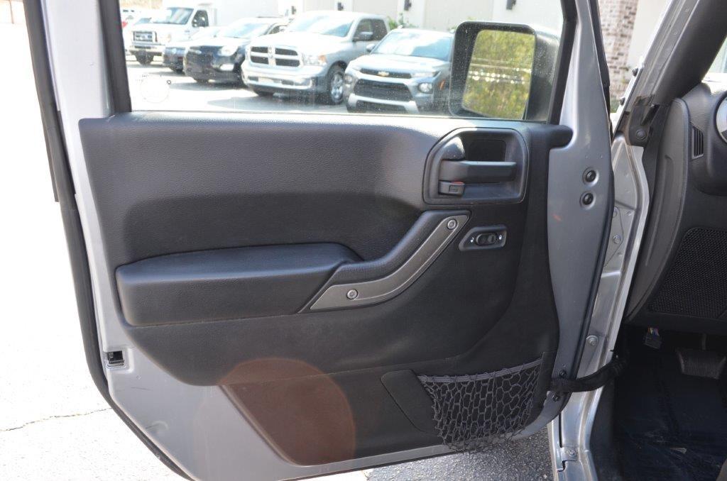 2016 Jeep Wrangler Unlimited Sport photo
