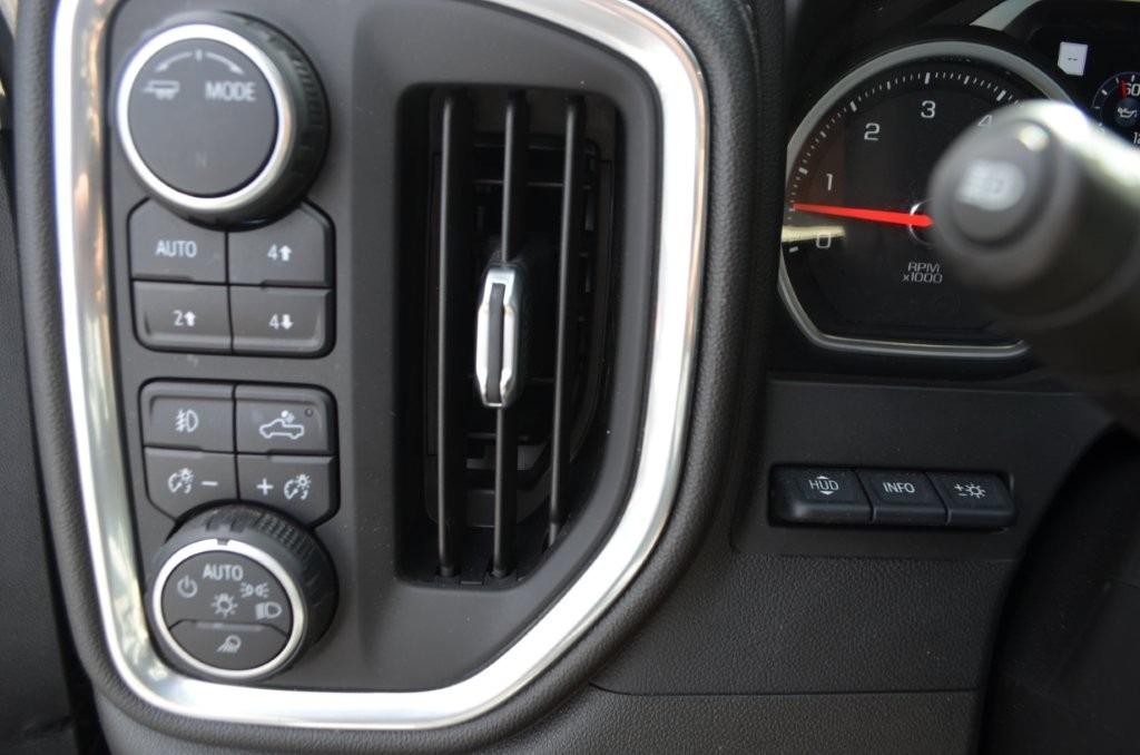 2022 Chevrolet Silverado Ltd - $43,150