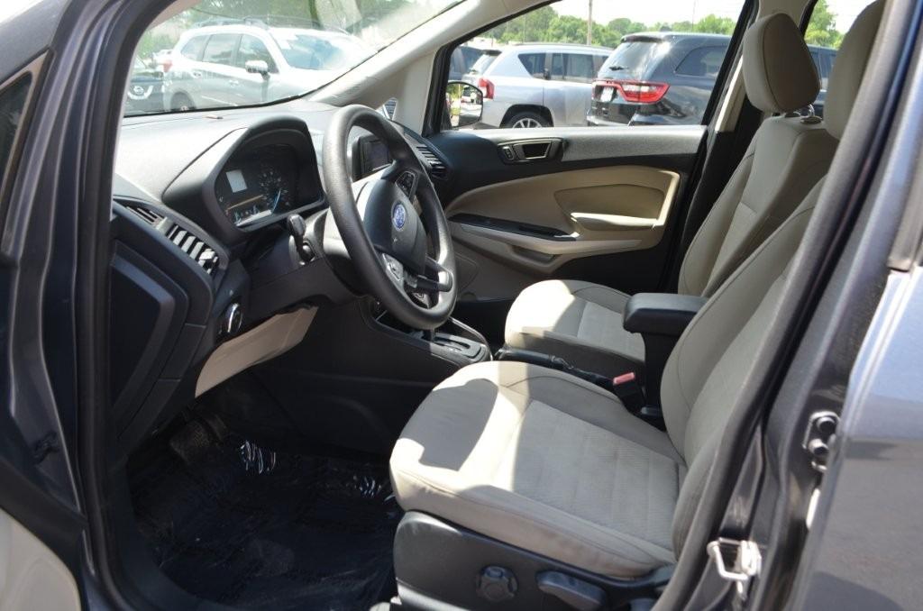 2018 Ford EcoSport - $9,900