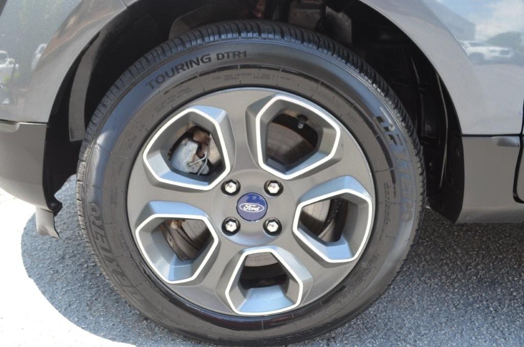 2018 Ford EcoSport - $9,900