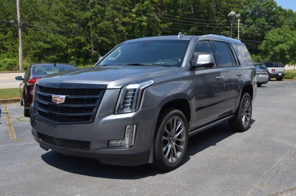 2020 Cadillac Escalade - $43,255