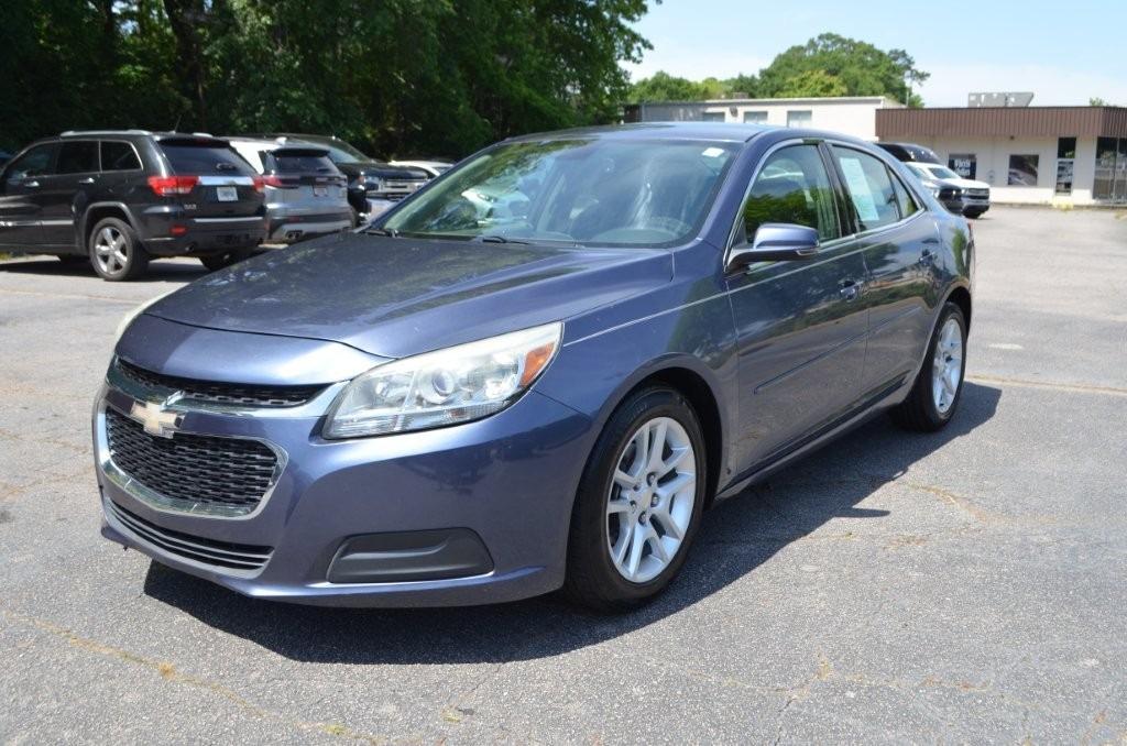 2015 Chevrolet Malibu - $11,975