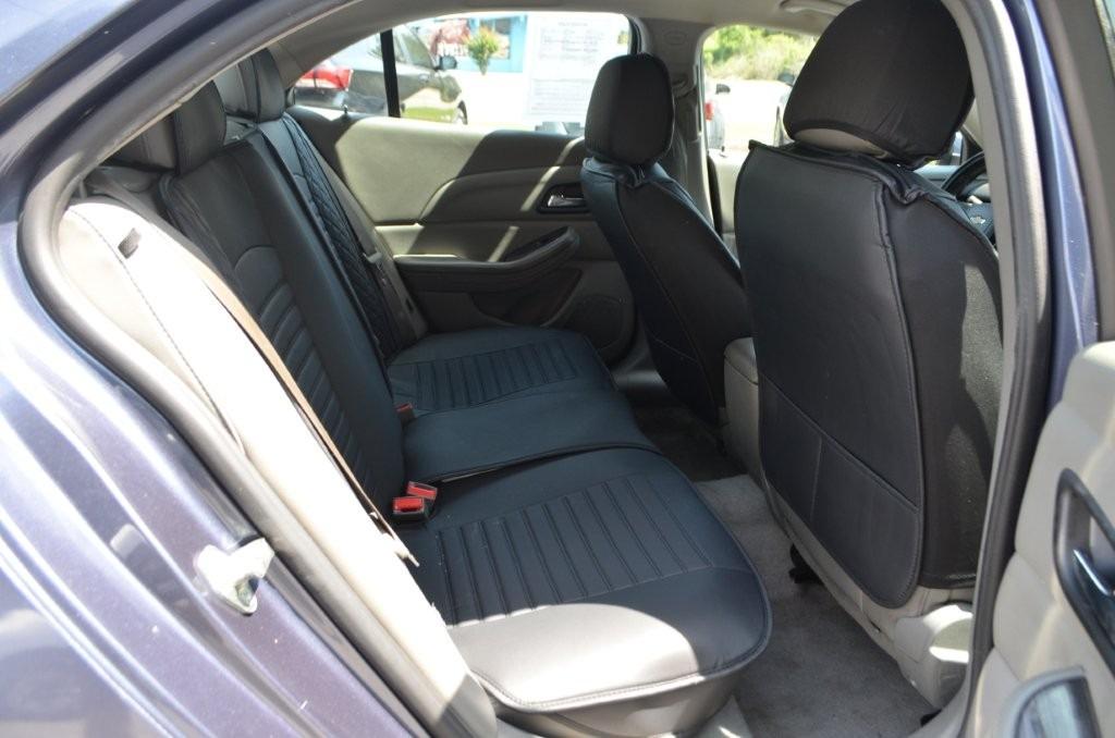 2015 Chevrolet Malibu - $11,975