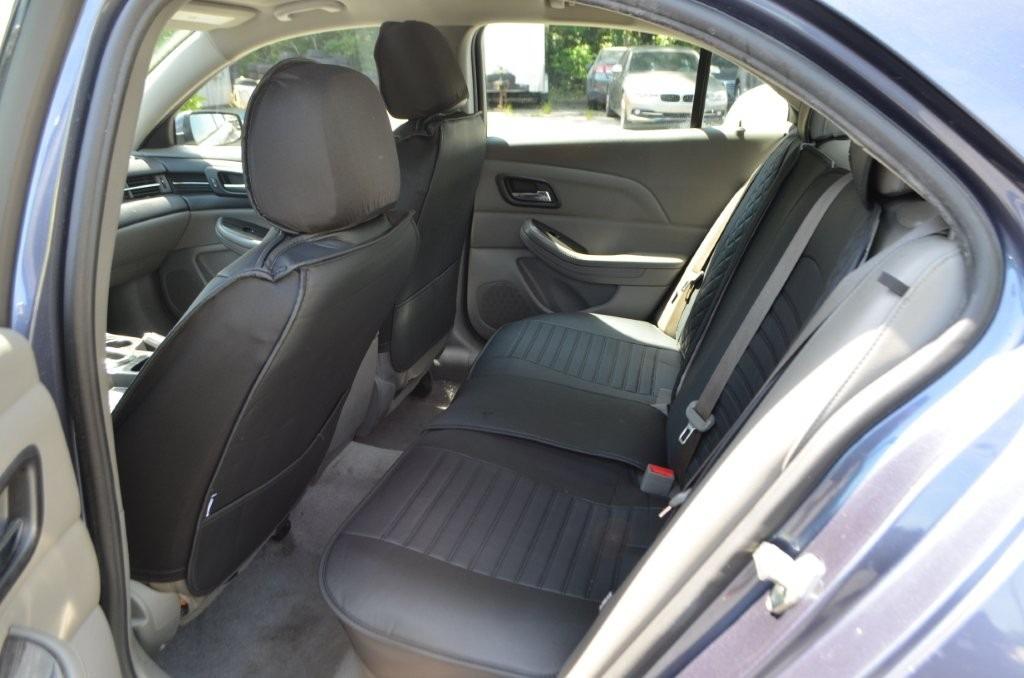 2015 Chevrolet Malibu - $11,975