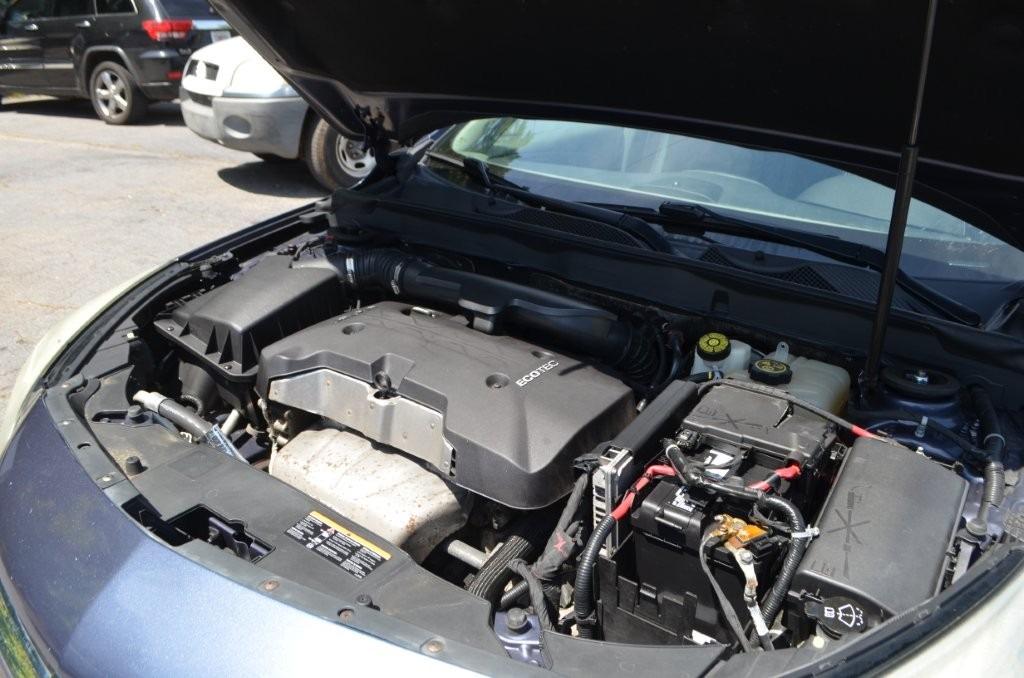 2015 Chevrolet Malibu - $11,975