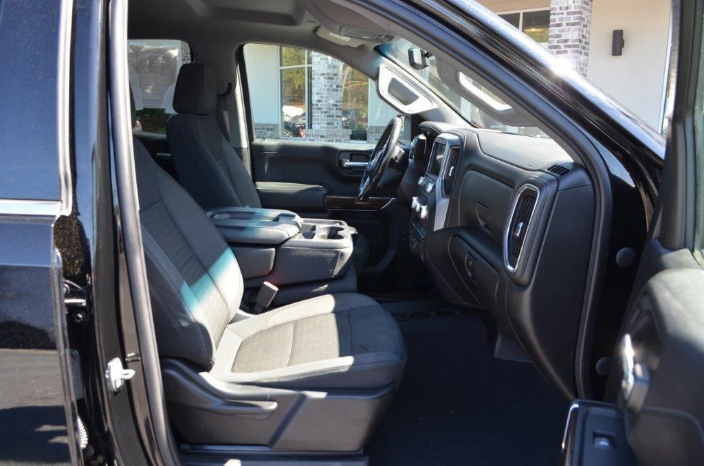 2020 GMC Sierra 1500 SLE photo