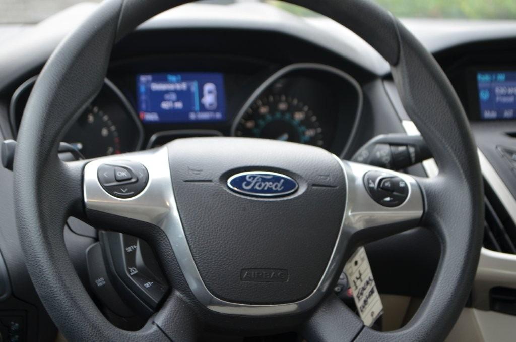 2014 Ford Focus - $7,988