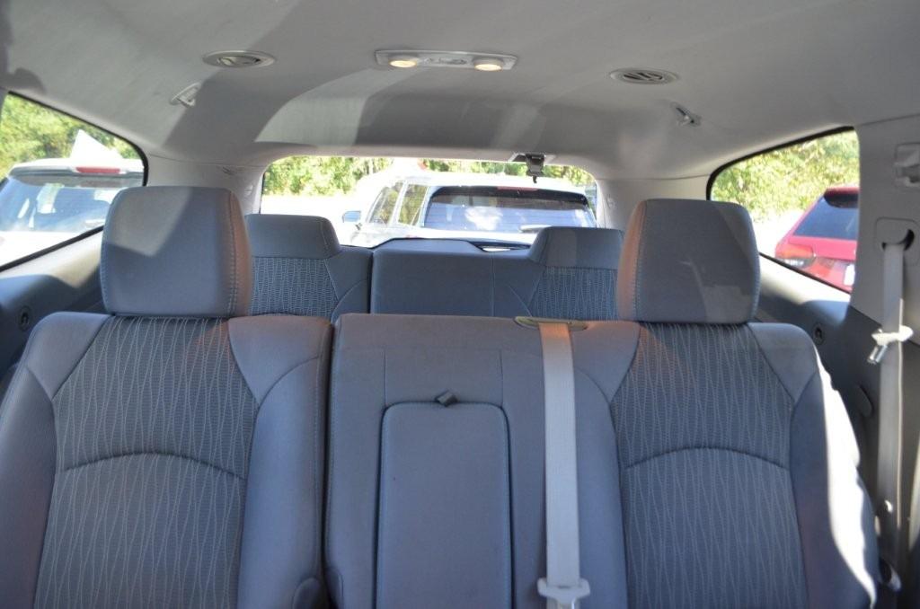 2017 Chevrolet Traverse - $9,850