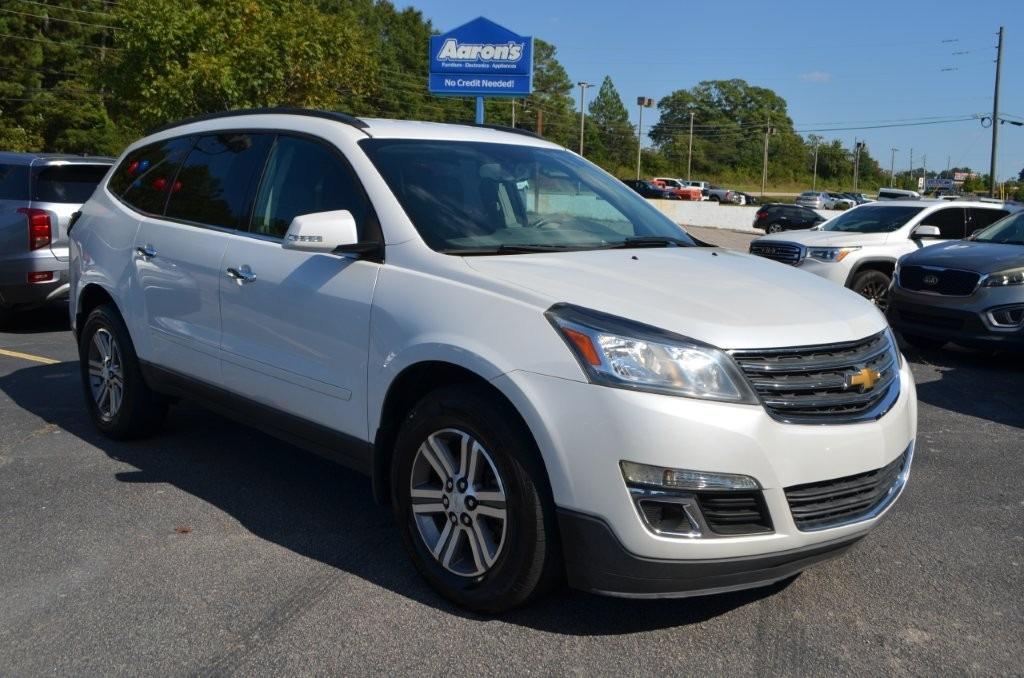 2017 Chevrolet Traverse - $9,850