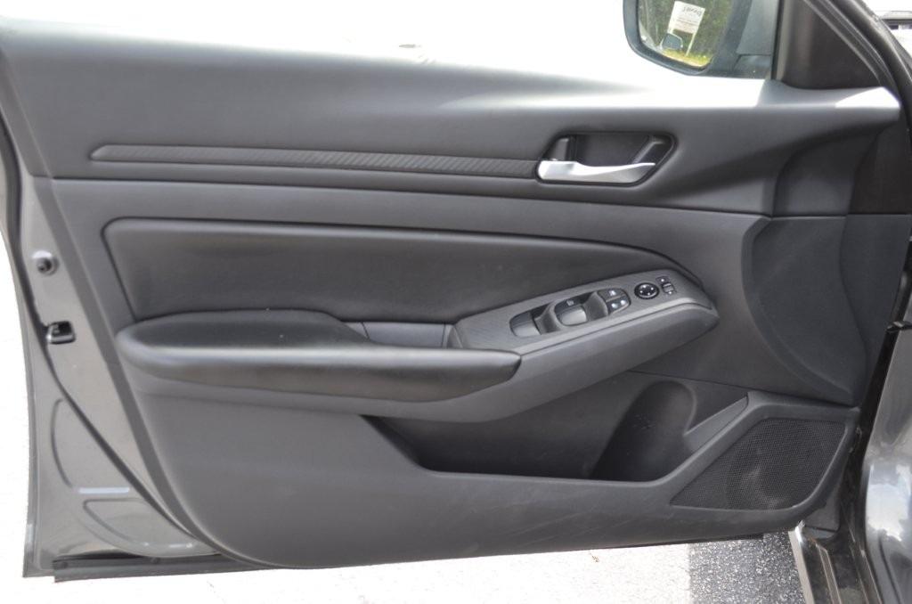 2022 Nissan Altima S photo