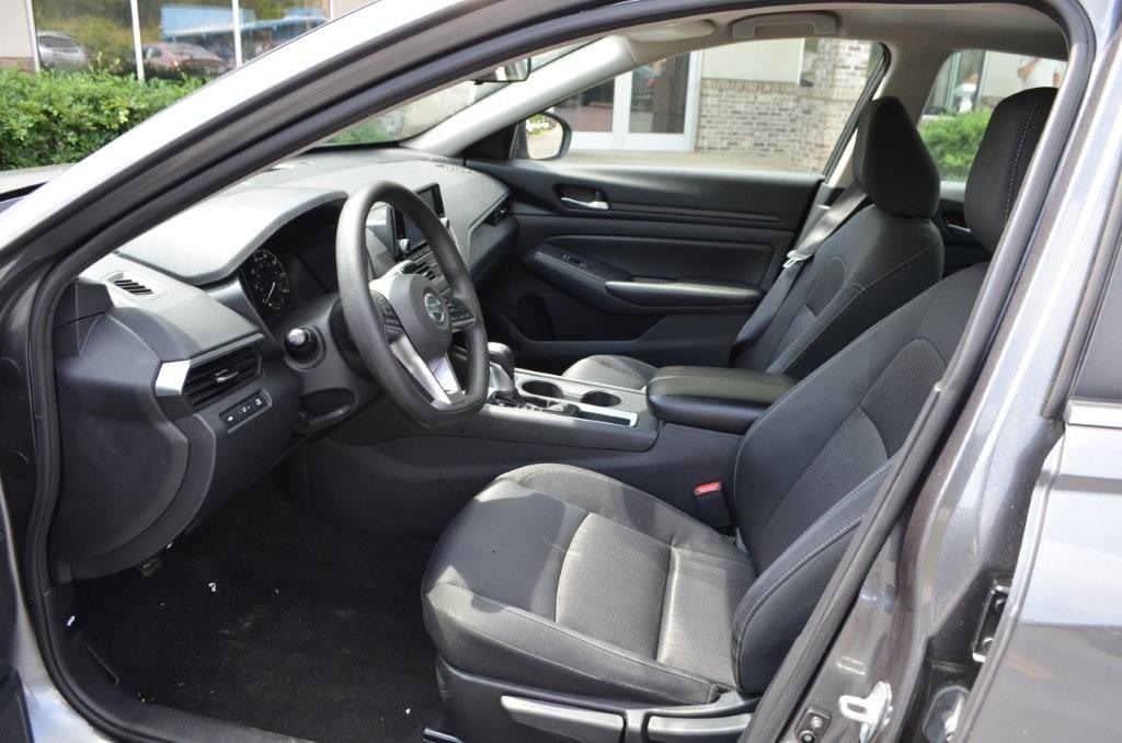 2022 Nissan Altima S photo