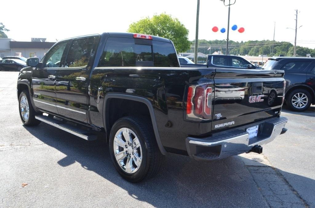 2017 GMC Sierra 1500 - $26,625