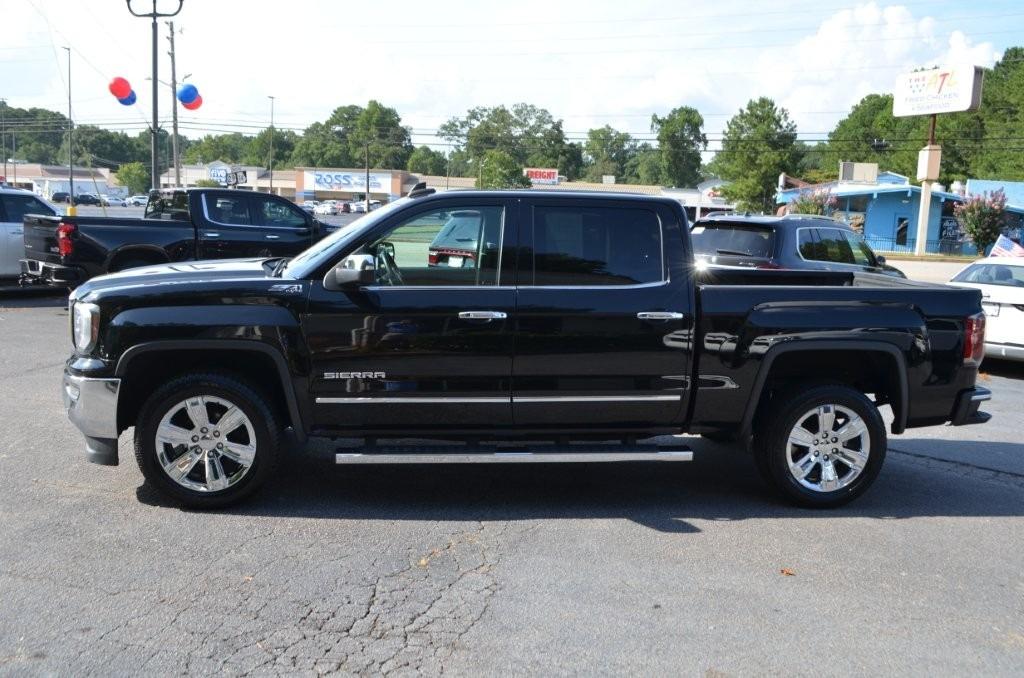 2017 GMC Sierra 1500 - $26,625