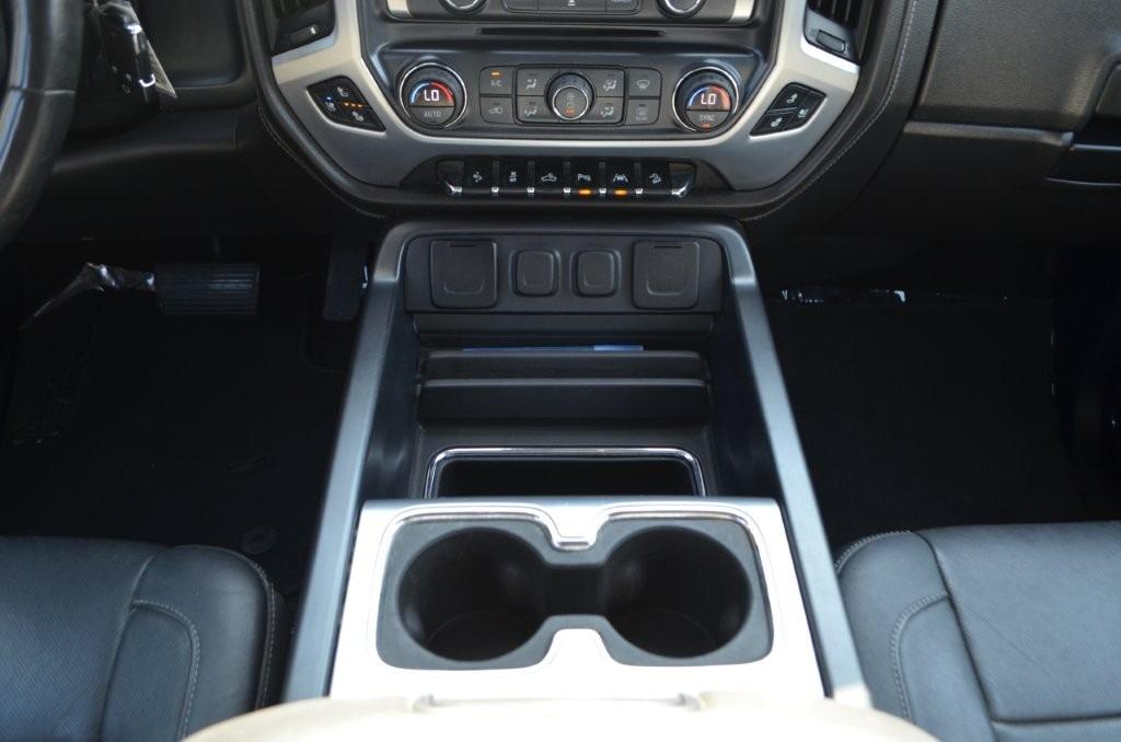 2017 GMC Sierra 1500 - $26,625