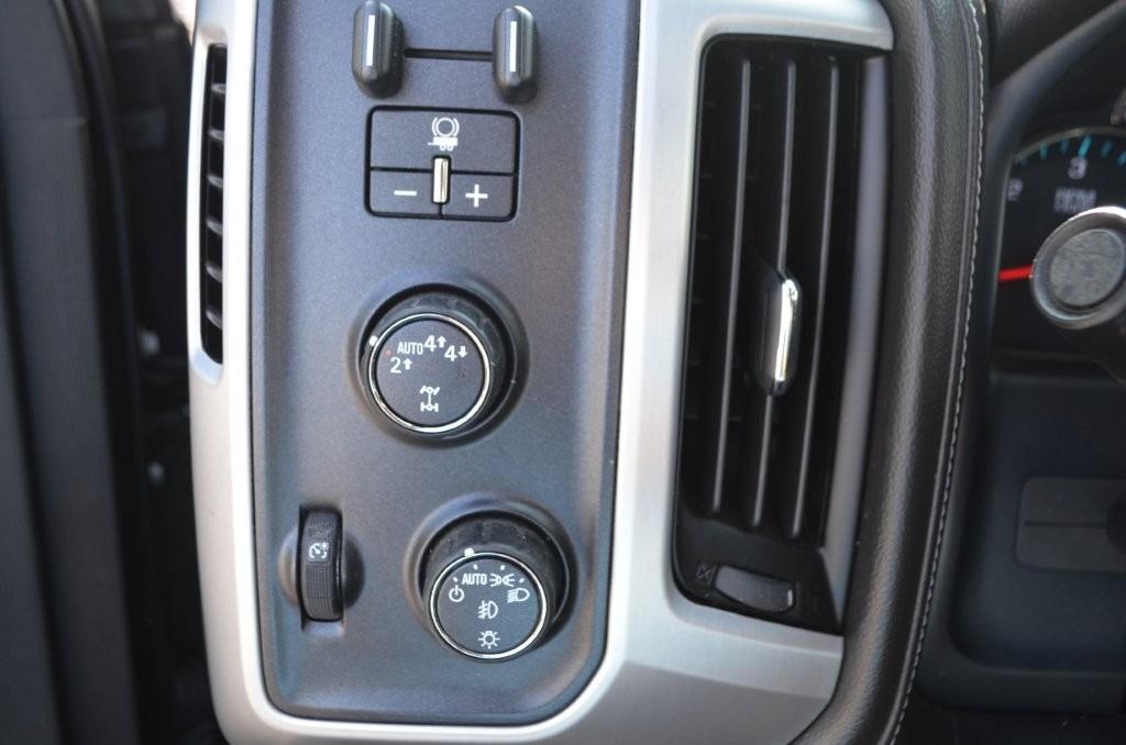 2017 GMC Sierra 1500 - $26,625