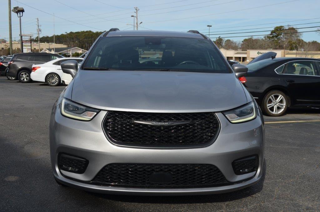 2021 Chrysler Pacifica Touring L photo