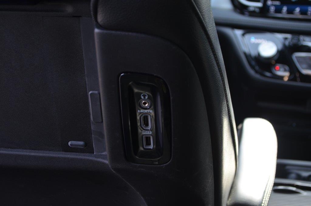 2021 Chrysler Pacifica Touring L photo