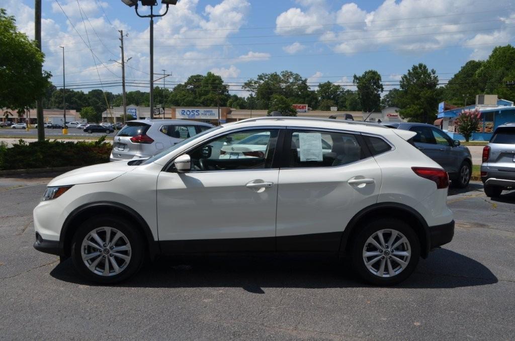 2019 Nissan Rogue - $11,900