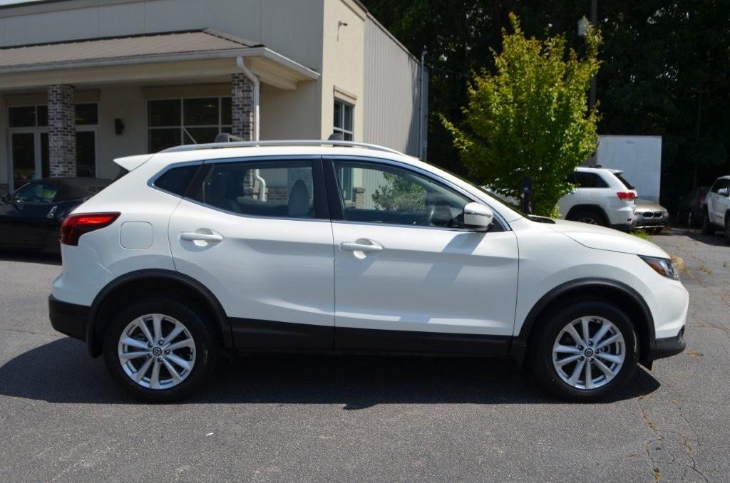2019 Nissan Rogue - $11,900