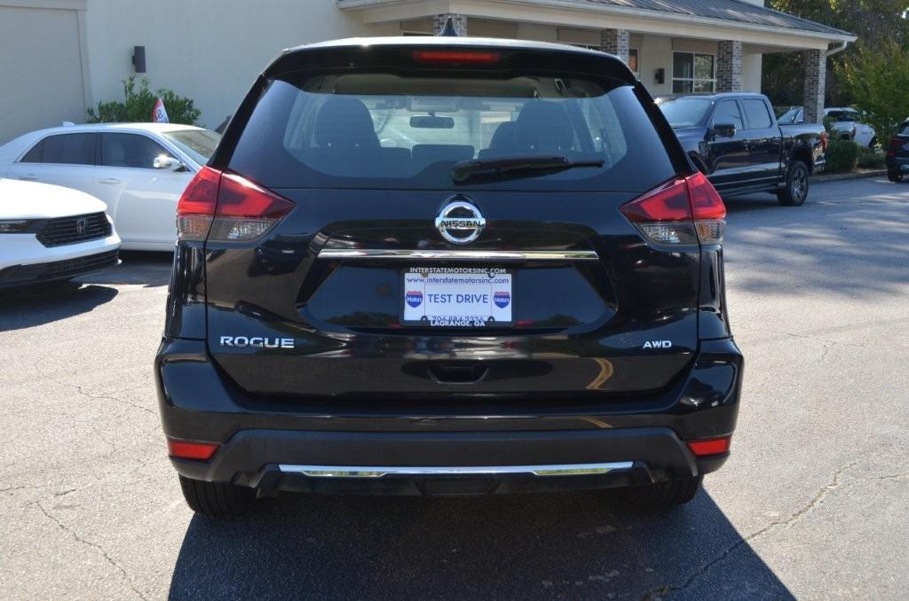 2018 Nissan Rogue - $10,900