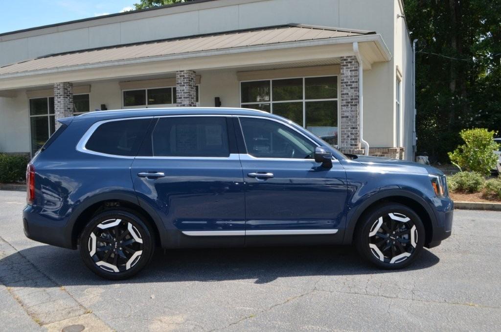 2024 Kia Telluride - $32,550