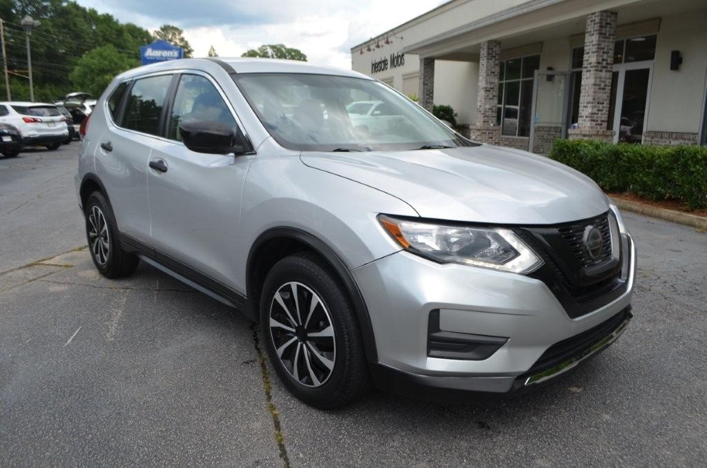 2018 Nissan Rogue - $14,265