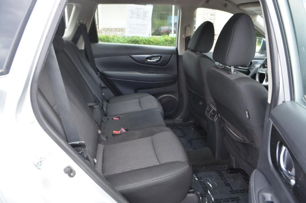 2018 Nissan Rogue - $14,265