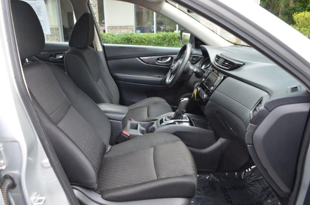 2018 Nissan Rogue - $14,265
