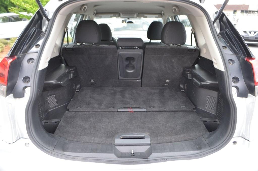 2018 Nissan Rogue - $14,265