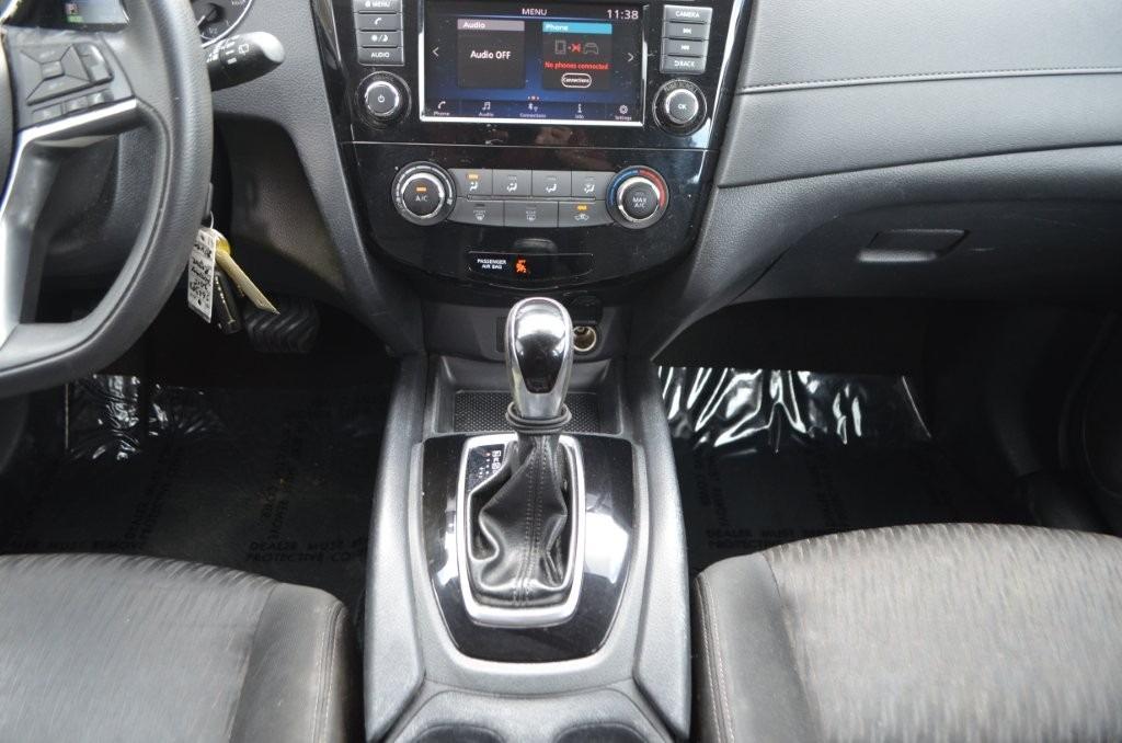 2018 Nissan Rogue - $14,265