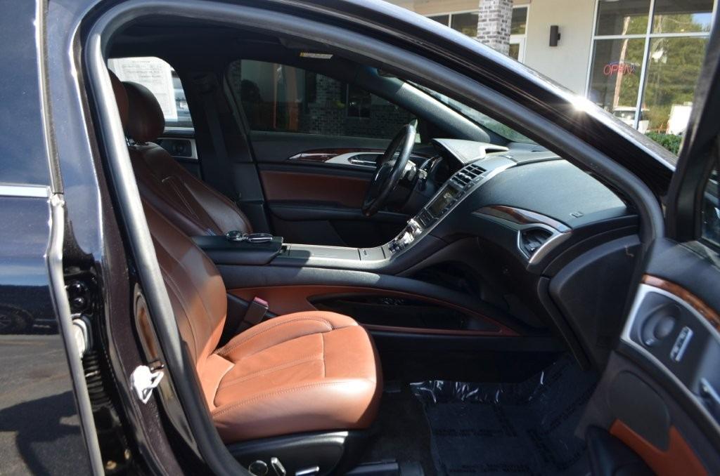 2019 Lincoln MKZ - $17,600