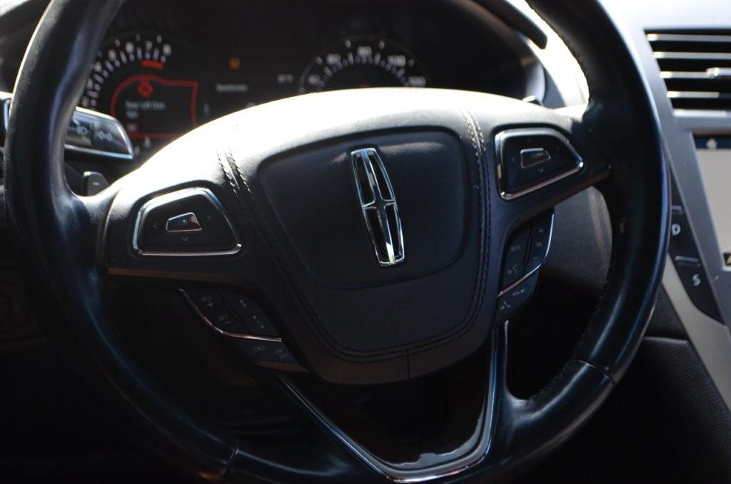 2019 Lincoln MKZ - $17,600
