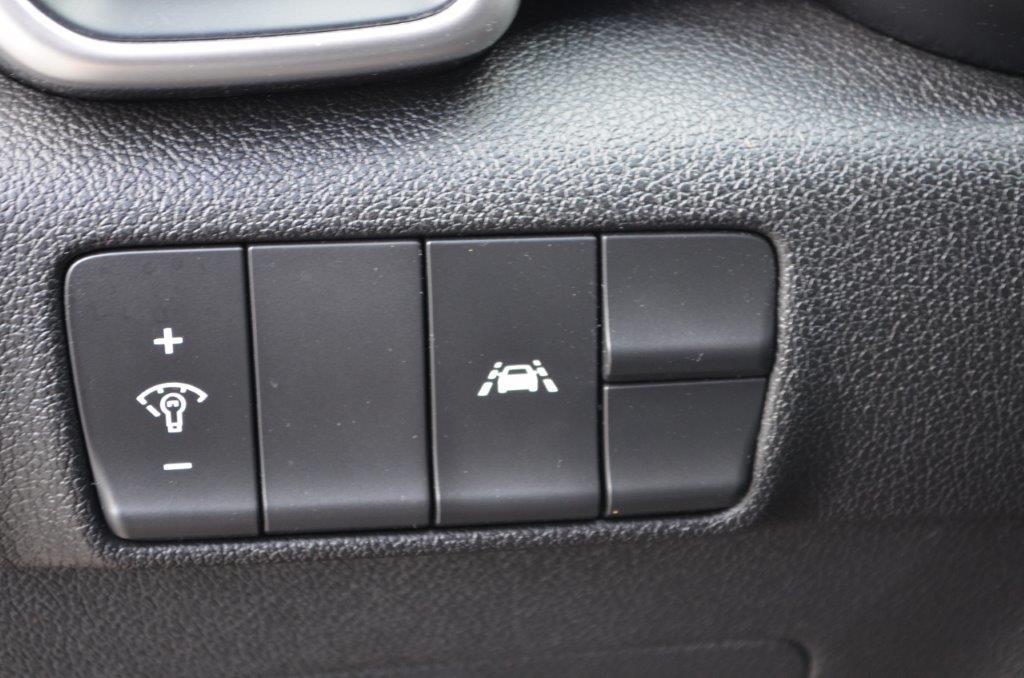 2020 Kia Sportage LX photo