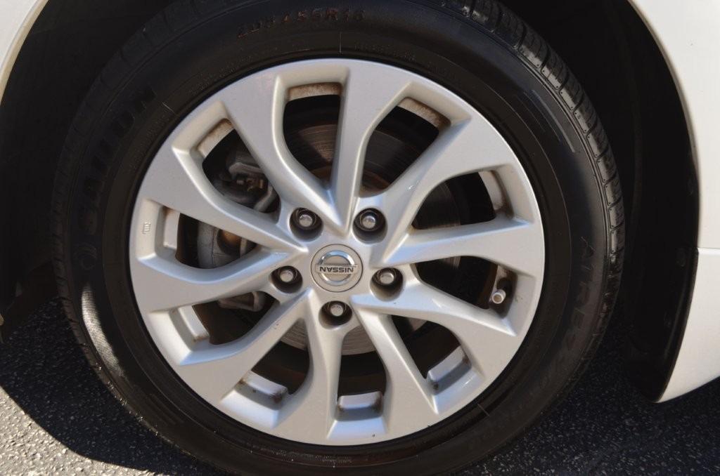 2018 Nissan Sentra - $9,300